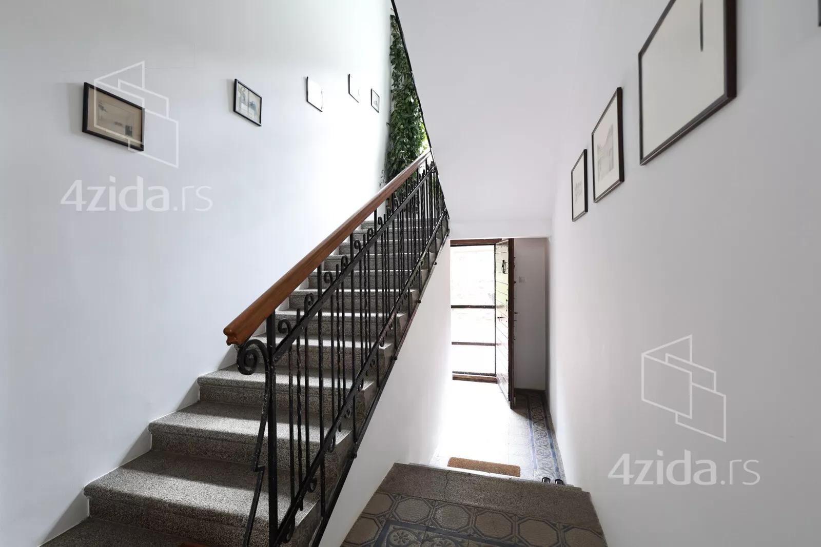 Kuća | 4zida