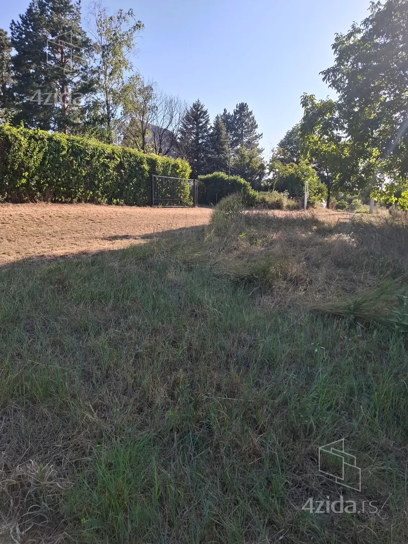 Građevinsko zemljište | 4zida