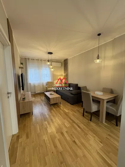 Gorana Jojića | 4zida.rs