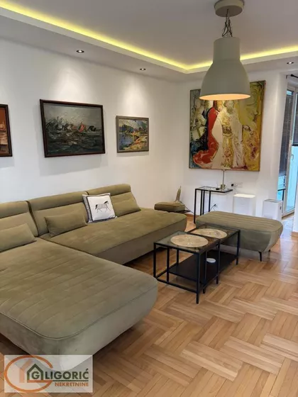 Petra Lubarde | 4zida.rs