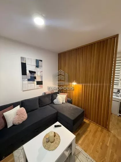 Mirka Sandića | 4zida.rs