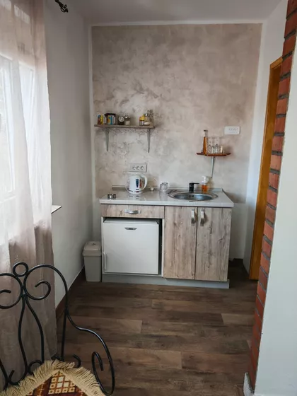 Krušedol Selo | 4zida.rs
