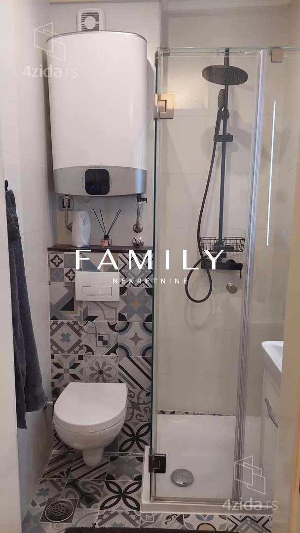 Troiposoban stan | 4zida