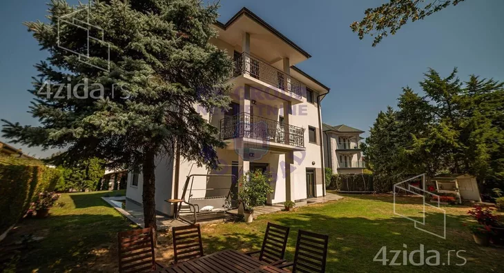 4-etažna kuća | 4zida