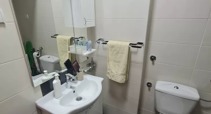 Četvoroiposoban stan | 4zida