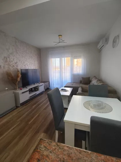 Bulevar Svetog Pantelejmona 91 | 4zida.rs