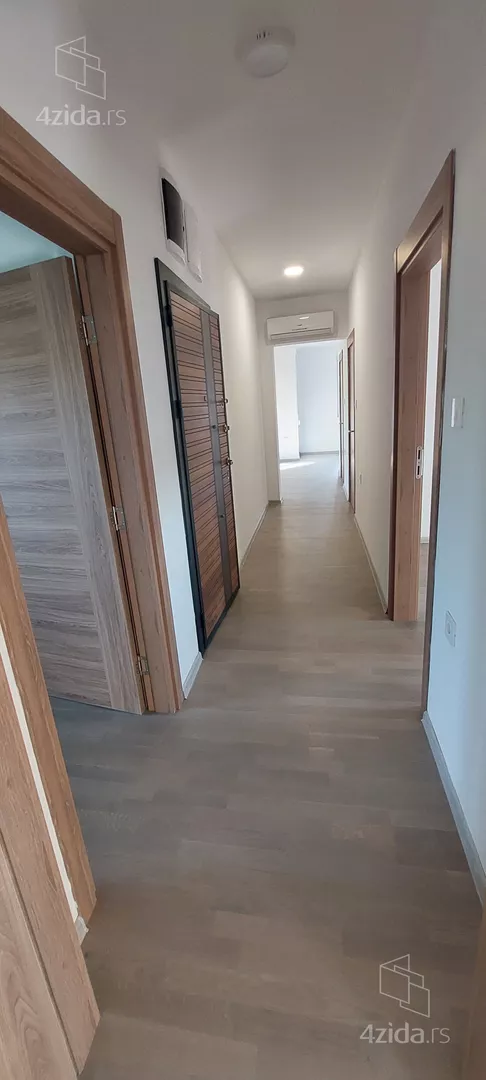 Fotografija stana 11 od 26