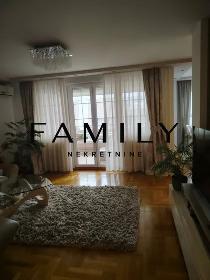 Balzakova | 4zida.rs