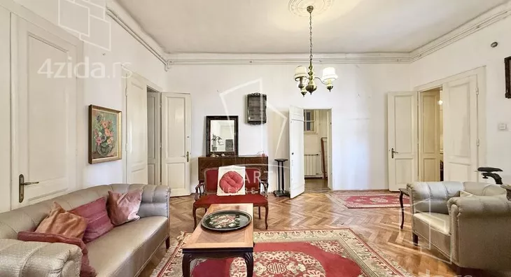 Četvoroiposoban stan | 4zida