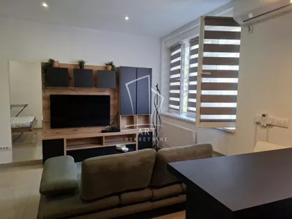 Ravanička | 4zida.rs