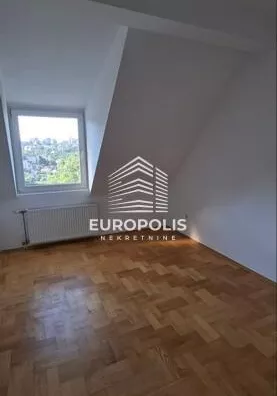 Četvoroiposoban stan | 4zida