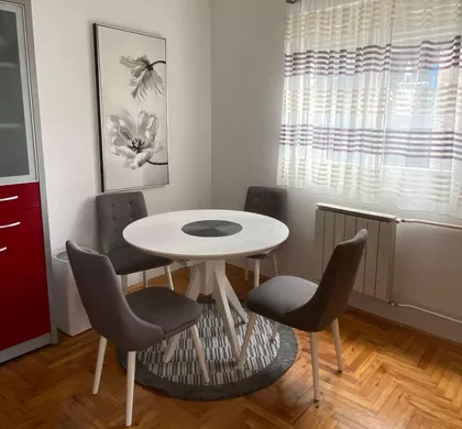 Južni Bulevar | 4zida.rs