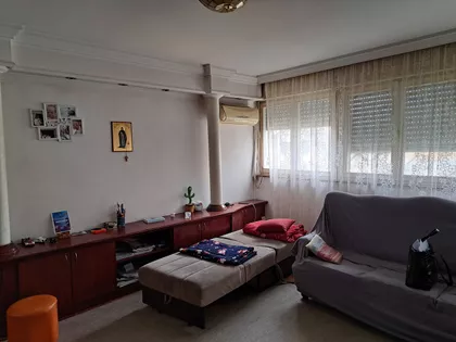 Kralja Radoslava | 4zida.rs