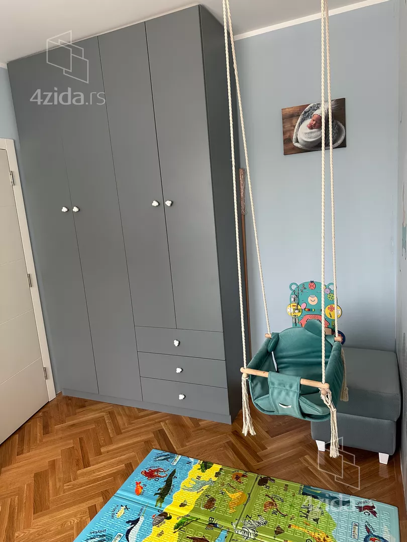 Troiposoban stan | 4zida