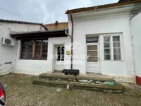 Centar, Gradske lokacije, Zrenjanin | 4zida.rs