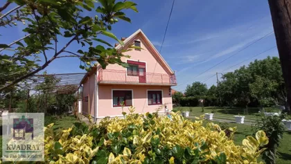 Zvečka | 4zida.rs