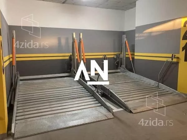 Garaža | 4zida