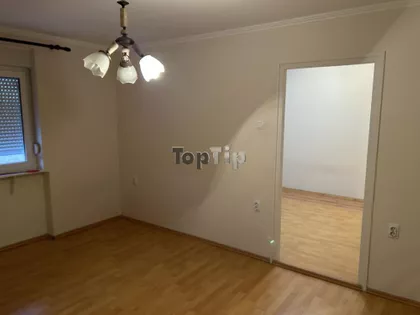 Teslino Naselje | 4zida.rs