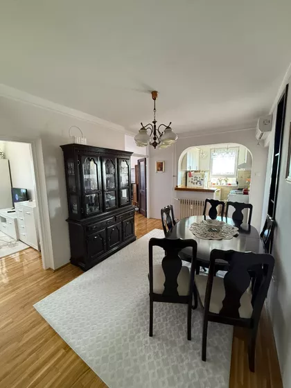 Arsenija Čarnojevića 37 | 4zida.rs