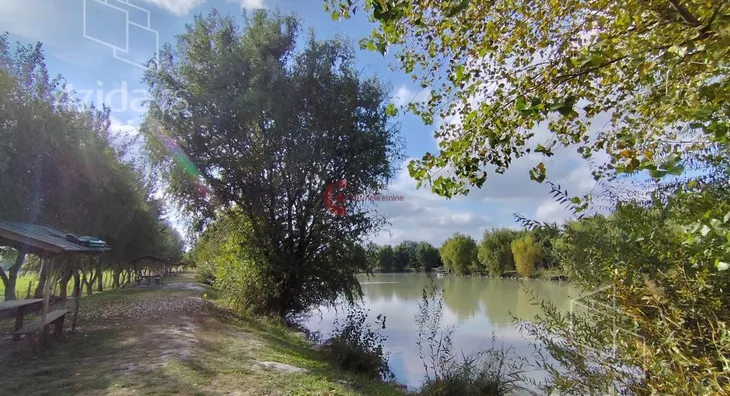 Ugostiteljski objekat | 4zida