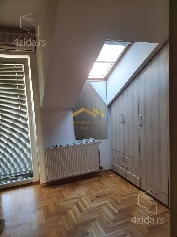 Šestosoban stan | 4zida