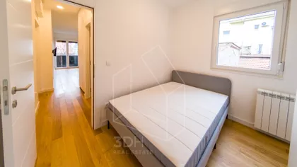 Gospodara Vučića | 4zida.rs