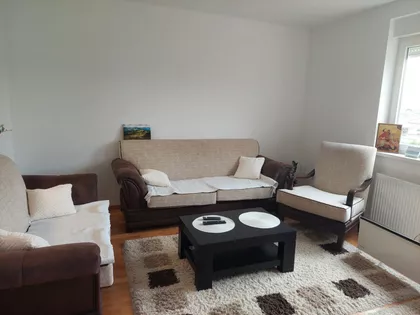 Radnički Bataljon | 4zida.rs