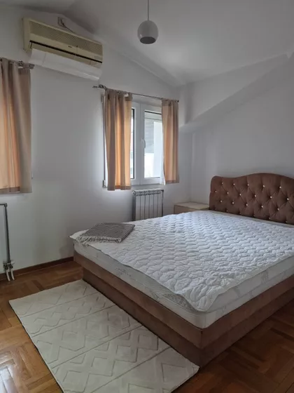 Kraljice Katarine | 4zida.rs