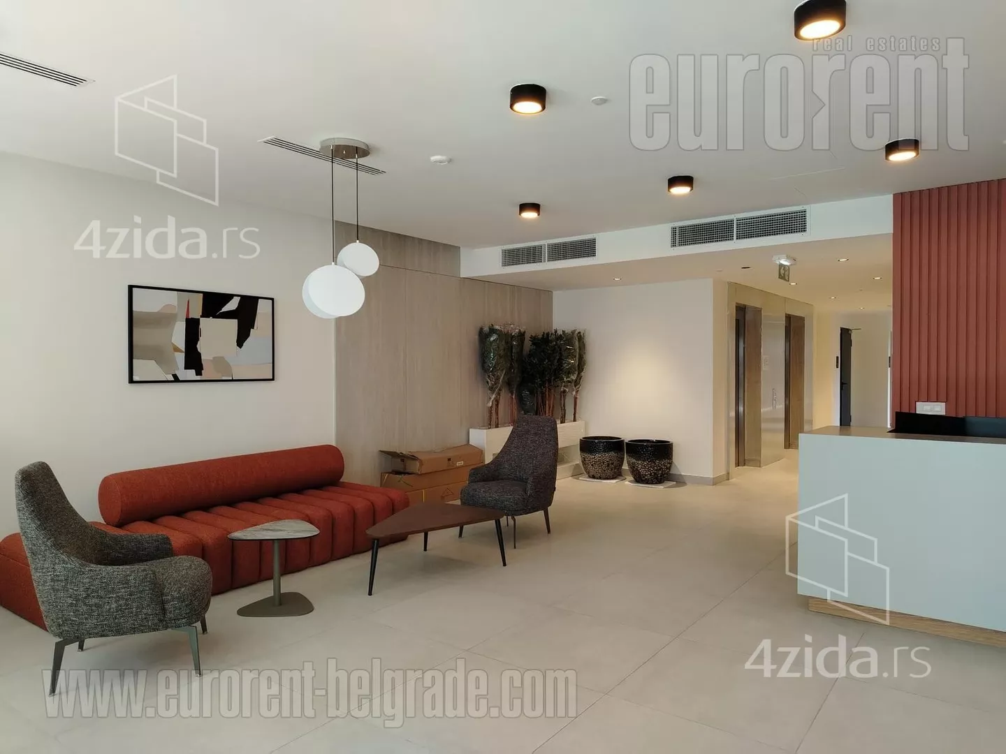 Sedmosoban stan | 4zida