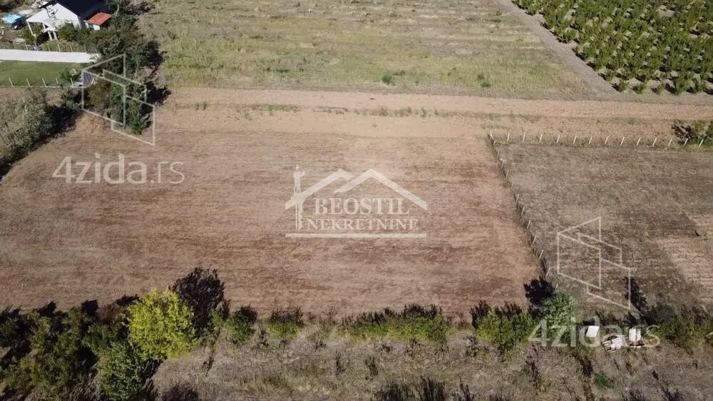 Poljoprivredno zemljište | 4zida