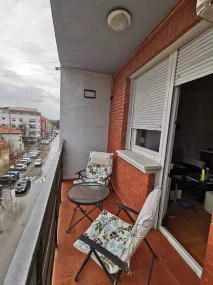 Ćirpanova 40 | 4zida.rs