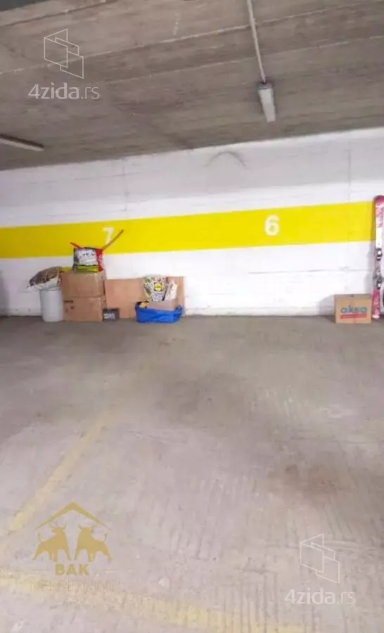 Garaža/Parking | 4zida