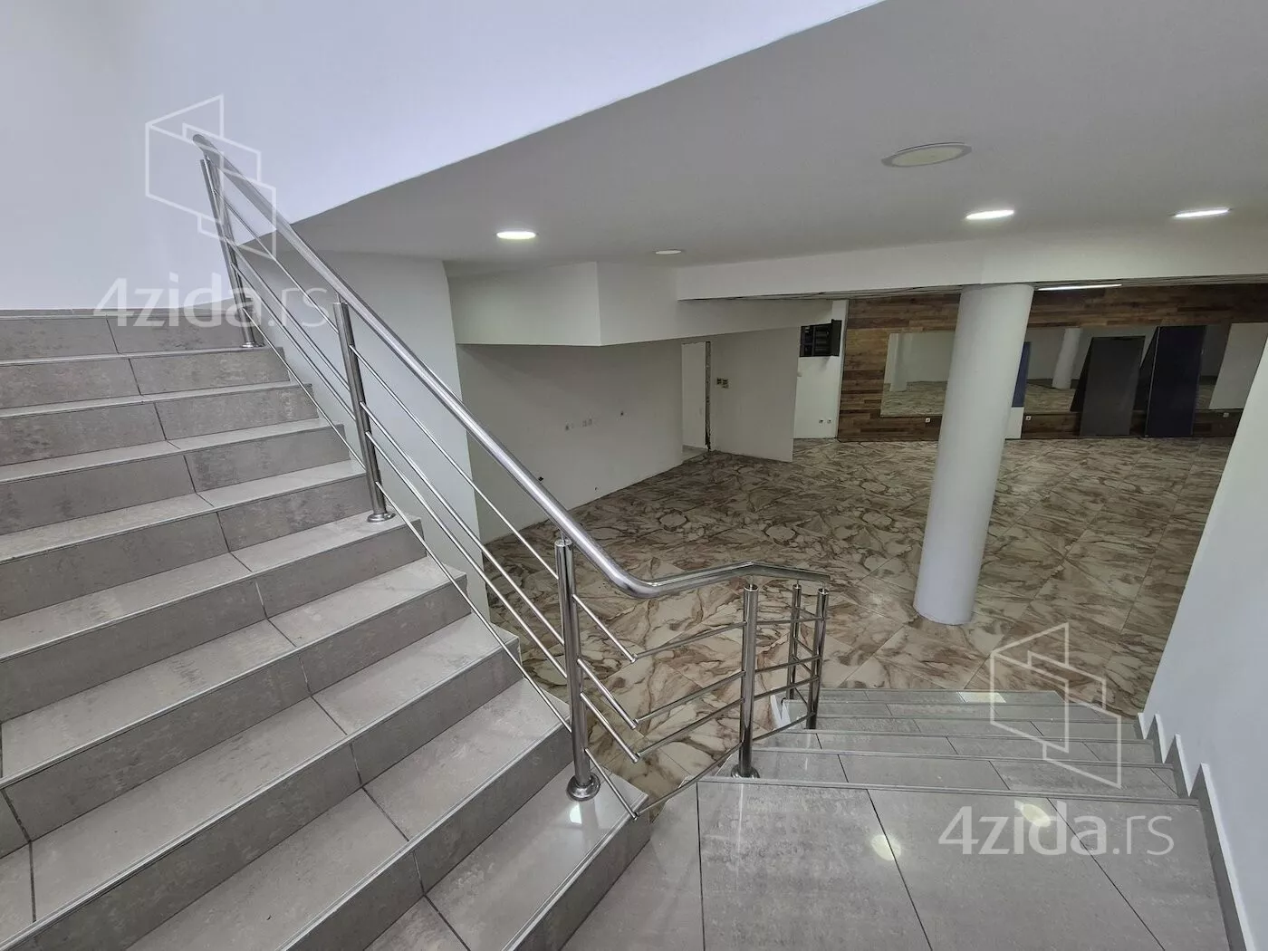 Poslovni prostor | 4zida