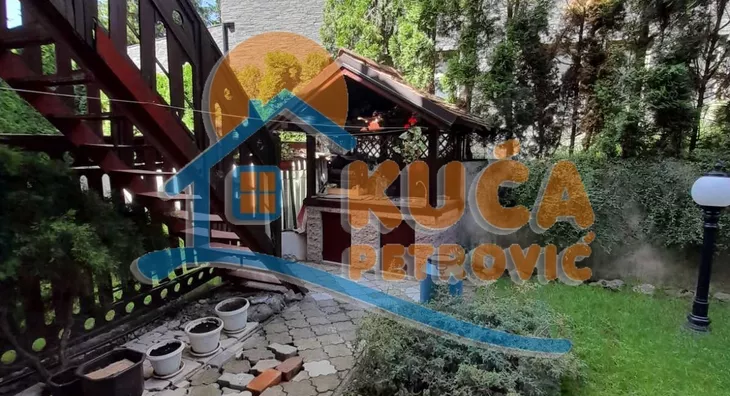 4-etažna kuća | 4zida