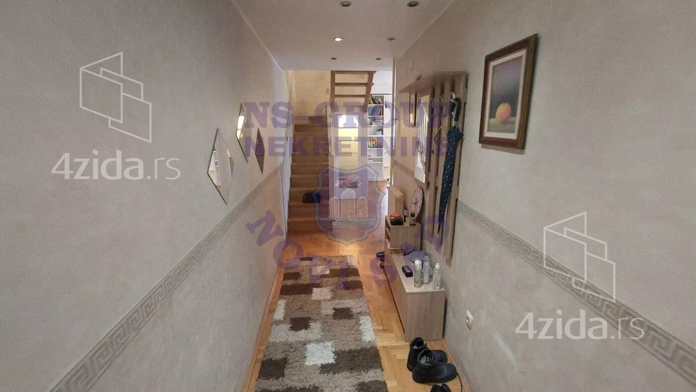 Petosoban stan | 4zida