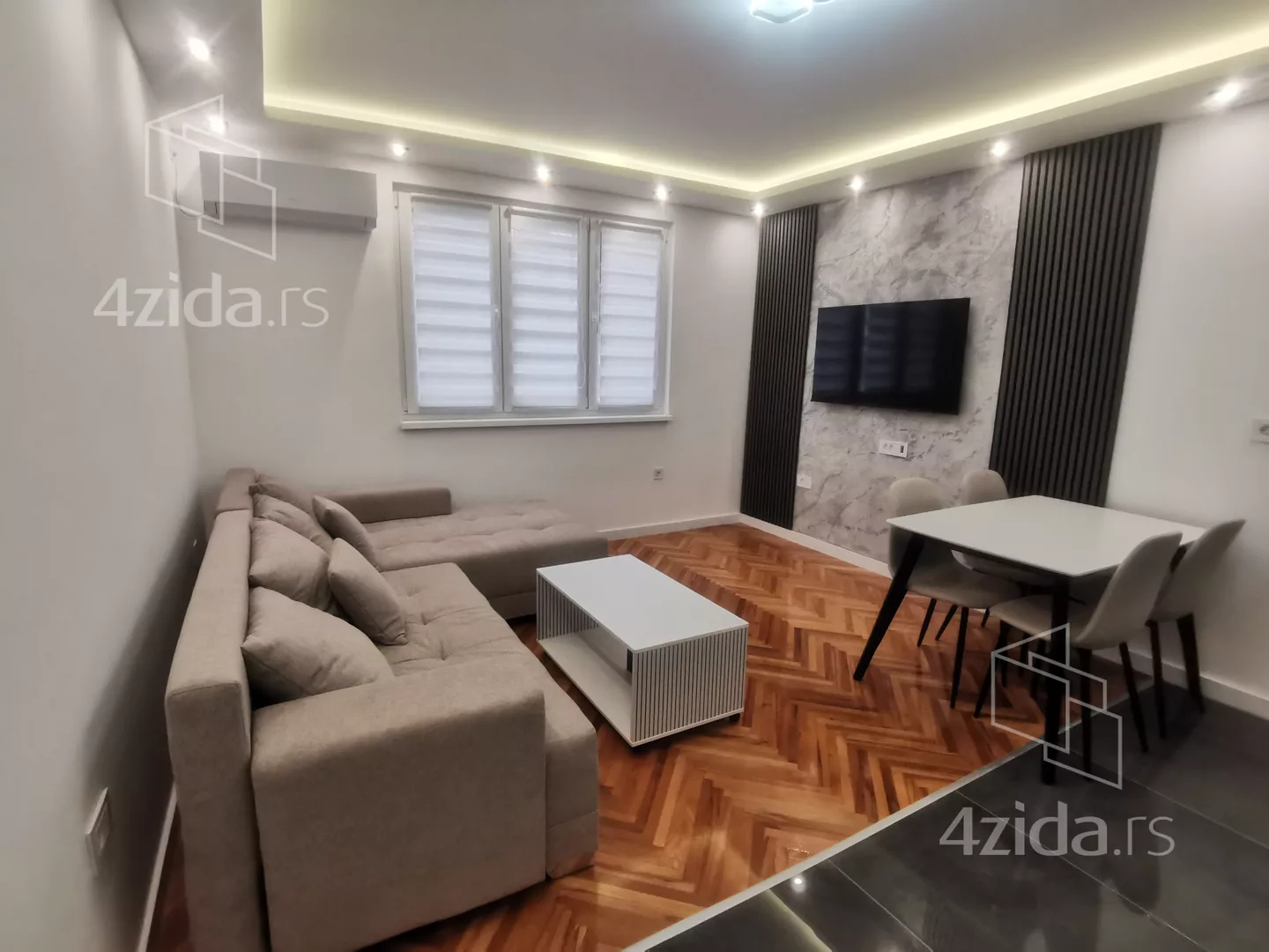 Dvoiposoban stan | 4zida