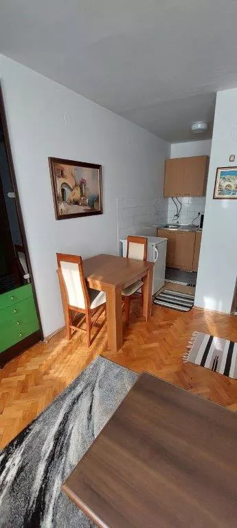 Vizantijski Bulevar | 4zida.rs