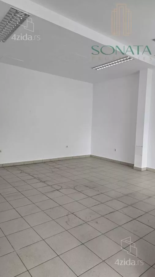 Poslovni prostor | 4zida