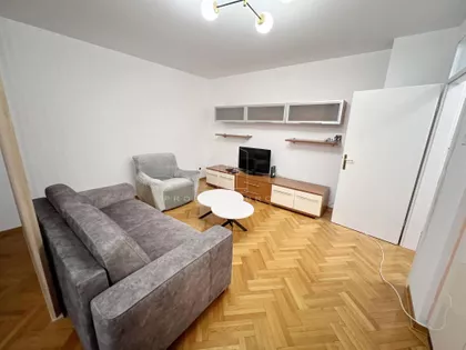 Skender Begova | 4zida.rs