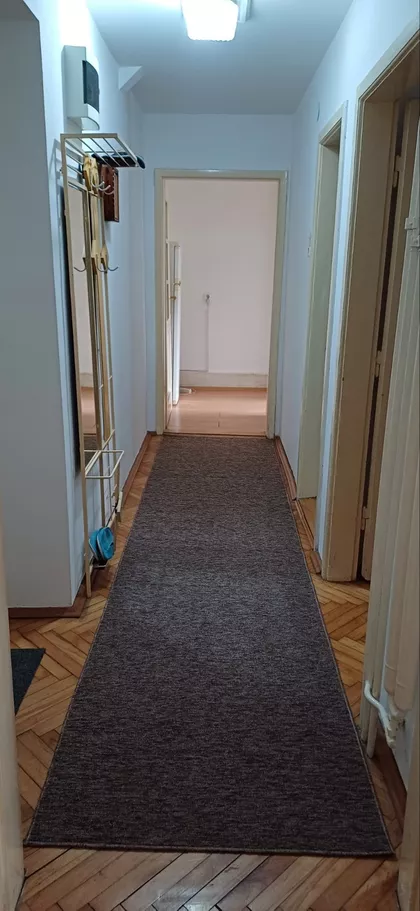 Generala Ždanova 9/2 | 4zida.rs