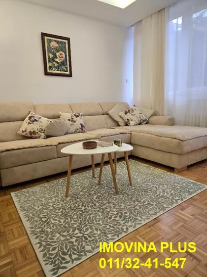 Albanske spomenice | 4zida.rs