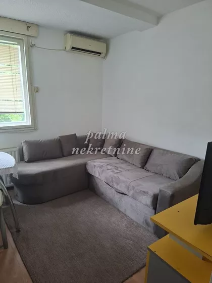 Centar preko Lepenice | 4zida.rs