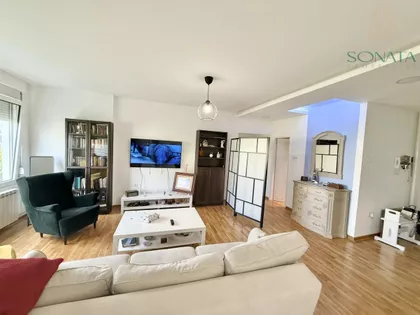 Blok 25 - Arena | 4zida.rs