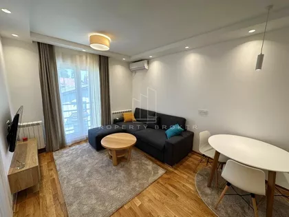 Voje Veljkovića | 4zida.rs