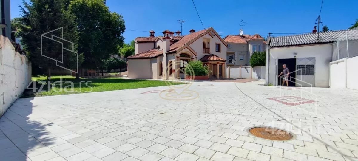 Kuća | 4zida