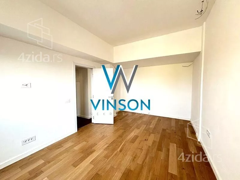 Četvoroiposoban stan | 4zida