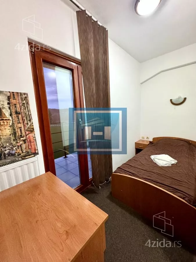 Ugostiteljski objekat | 4zida