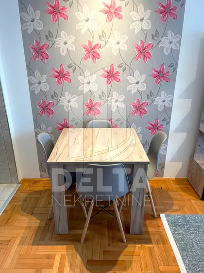 Romanijska | 4zida.rs