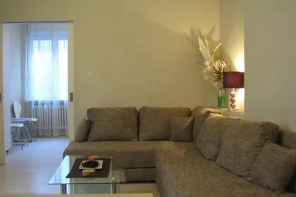 Makedonska | 4zida.rs