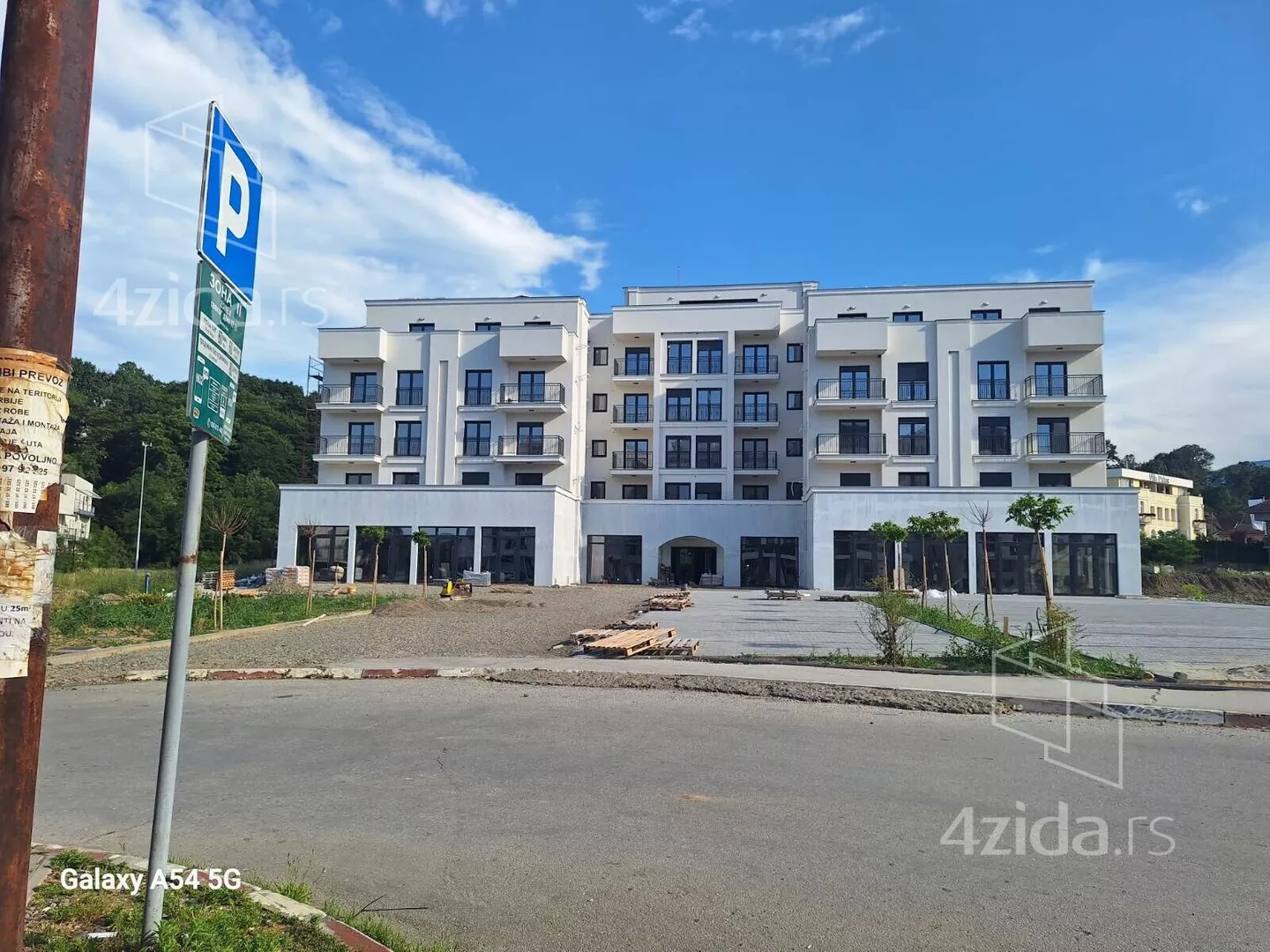 Garsonjera | 4zida